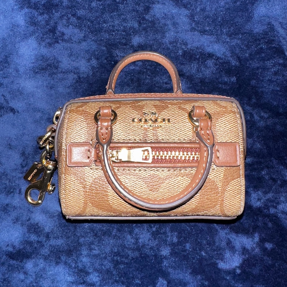 NWOT Authentic Coach Mini Rowan Satchel Keychain Purse 👜